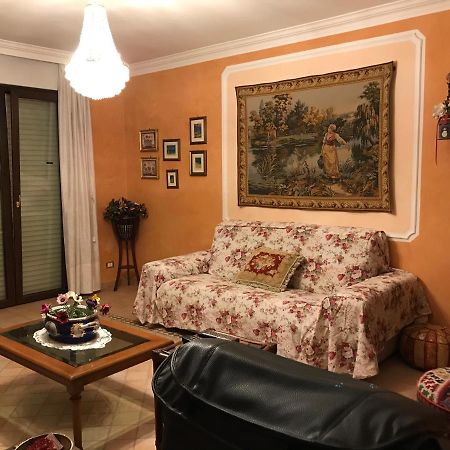 فيلا Torretta LʼAquila المظهر الخارجي الصورة